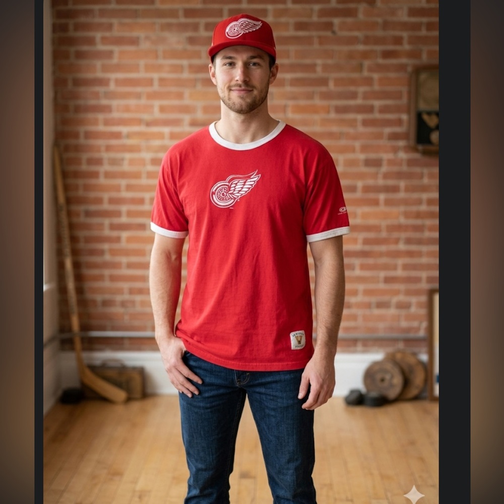 Detroit Red Wings Gordy Howe Red Ringer Short Sleeve Hockey Tee White  Ptp 23 L